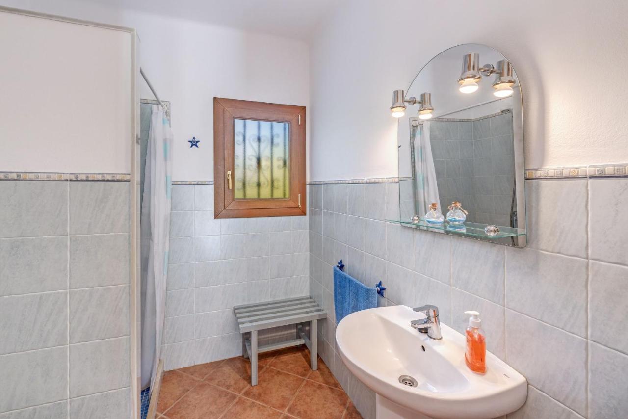 Casa Rustica Villa Porto Petro  Bagian luar foto